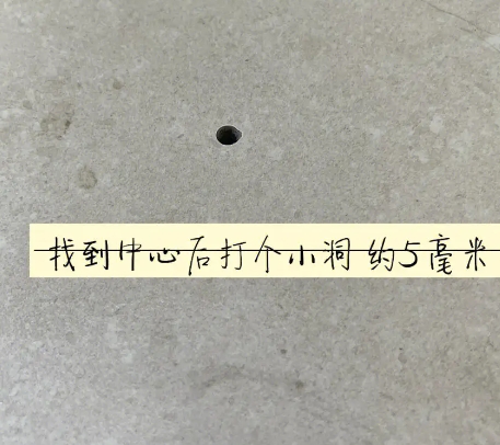 昭阳瓷砖空鼓维修公司专业解答在瓷砖铺贴过程中，如果砂料搅拌不均匀，将会带来以下问题